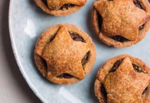 Delicoiusly Ella Mince Pies